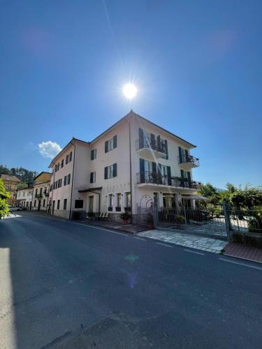 Bardineto Apartment | Hotel Momora