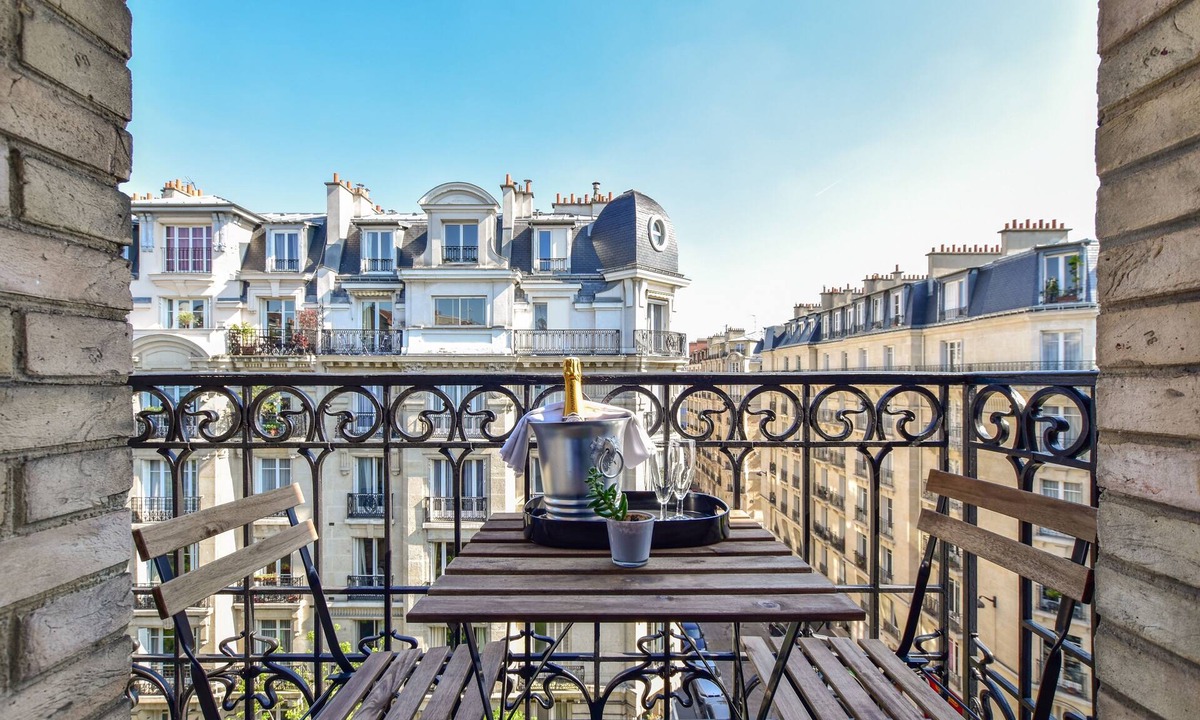 15th Arrondissement Hotel | Hotel Montcalm