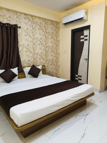 Rau Hotel | Hotel Moon light