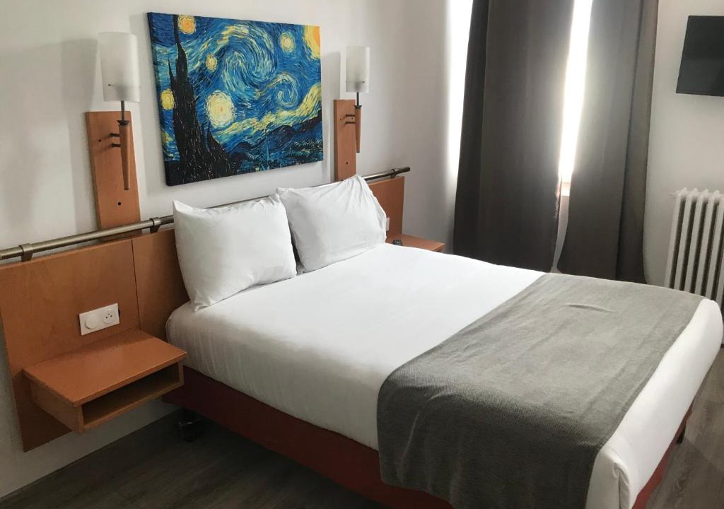 Quartier Vieux Marche-Cathedrale Hotel | Hotel Morand