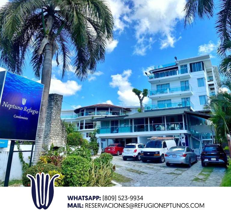 Boca Chica Hotel | Hotel Neptuno Refugio