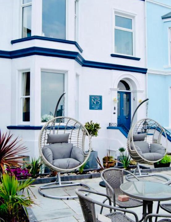 Llandudno Hotel | Hotel No5, Beachfront with Free Private Car Park