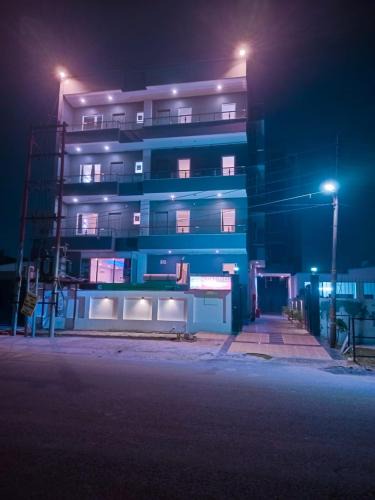 Noida Hotel | Hotel Noida Express