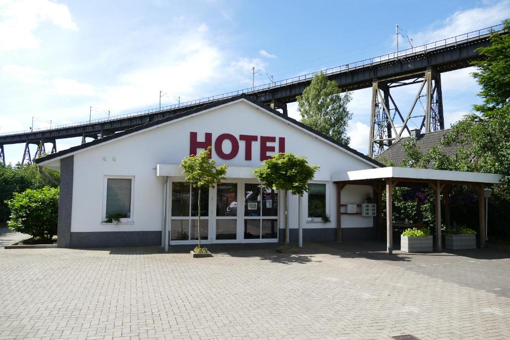 Osterronfeld Hotel | Hotel O'felder