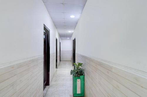 Delhi Hotel | Hotel O HOTEL PAWAN PALACE