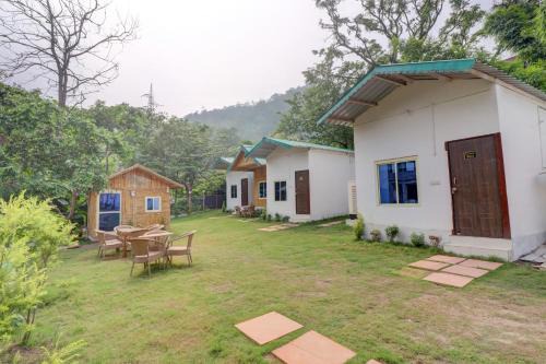 Tapovan Hotel | Hotel O Tapovan Rise cottages and cafe