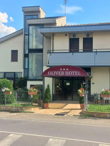 Anghiari Hotel | Hotel Oliver