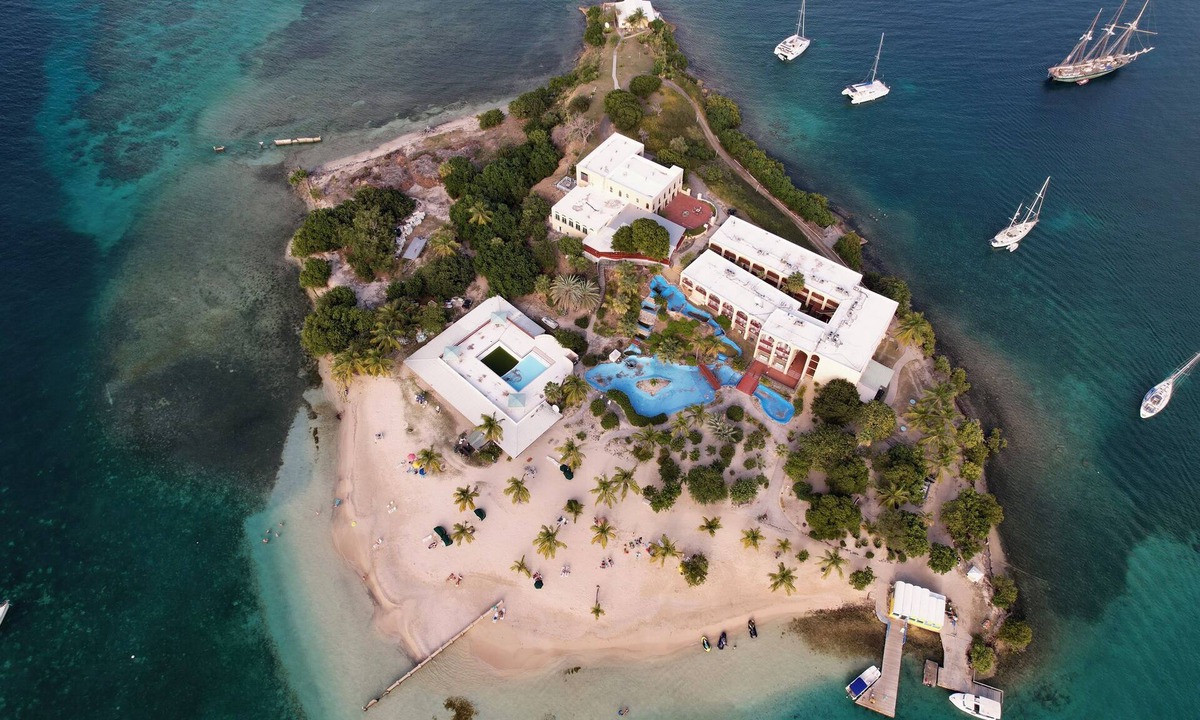 Christiansted Hotel | Hotel on the Cay