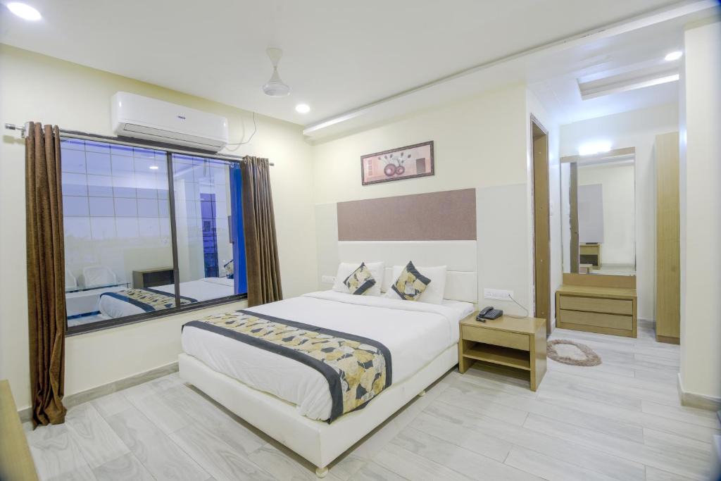 Marhi Hotel | Hotel Pal Residency
