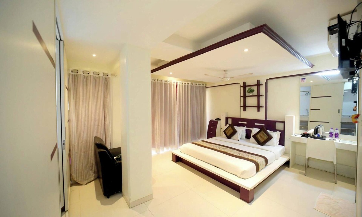 Andheri West Hotel | Hotel Panchvati Residency