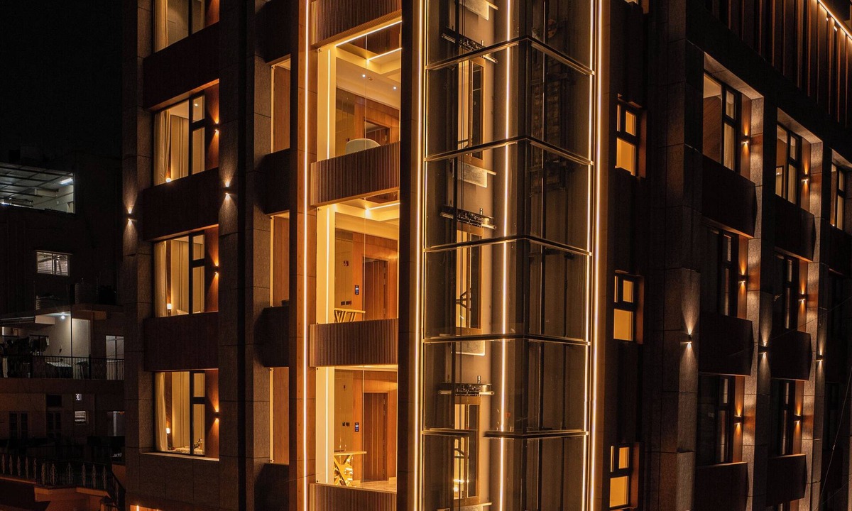 BTM Layout Hotel | Hotel Paramos Meeds