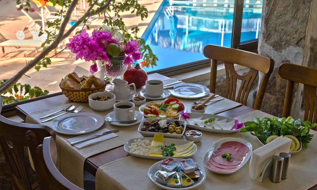 Patara Hotel | Hotel Pataros