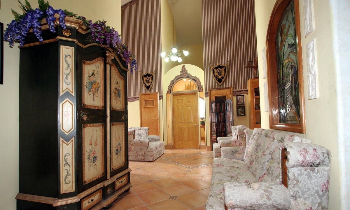 San Juan de la Vaqueria Hotel | Hotel Pazo de Daro