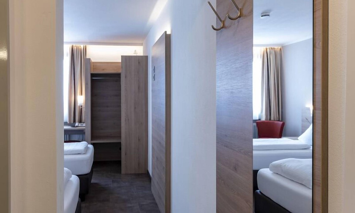 Schoenaich Hotel | Hotel Pfefferburg