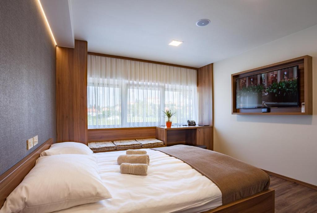 Ptuj Hotel | Hotel Pomaranča