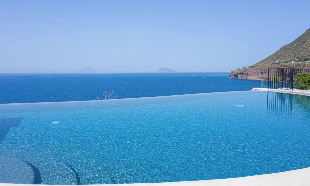 Malfa Hotel | Hotel Punta Scario