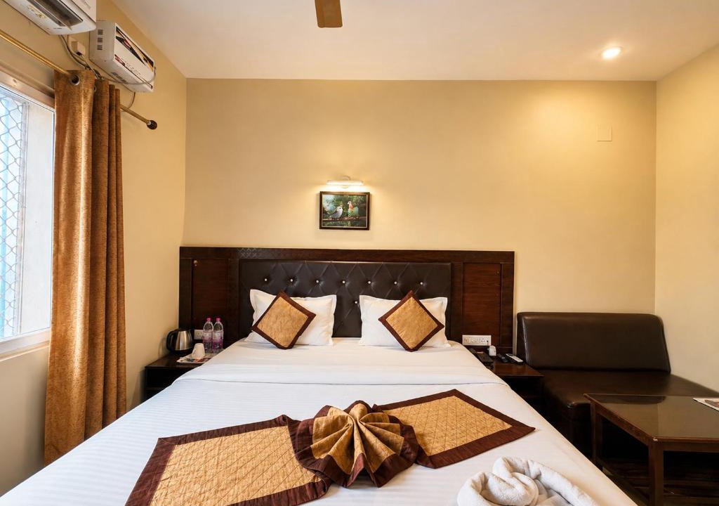 Puri Hotel | Hotel Puri Waves - Near Blue Flag Beach - Restautant, Parking & Spa