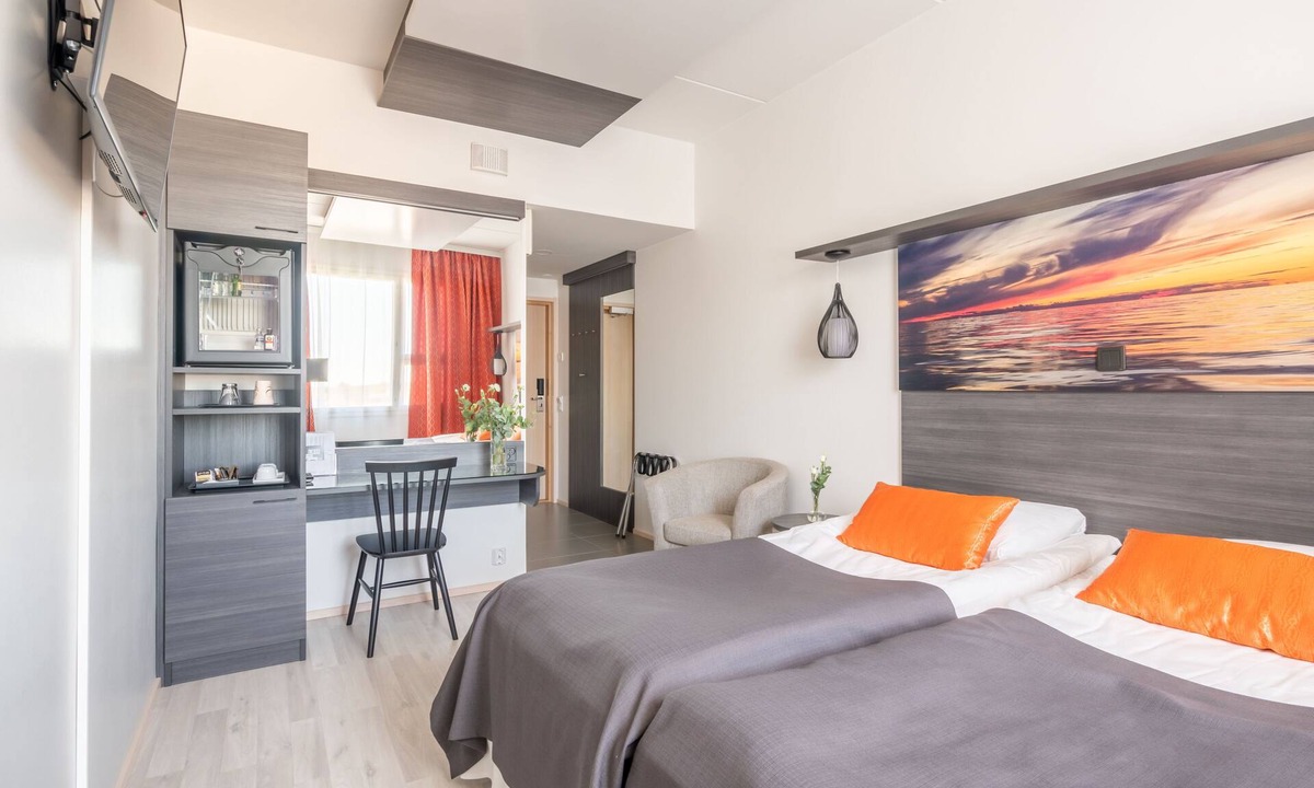 Raahe Hotel | Hotel Raahen Hovi