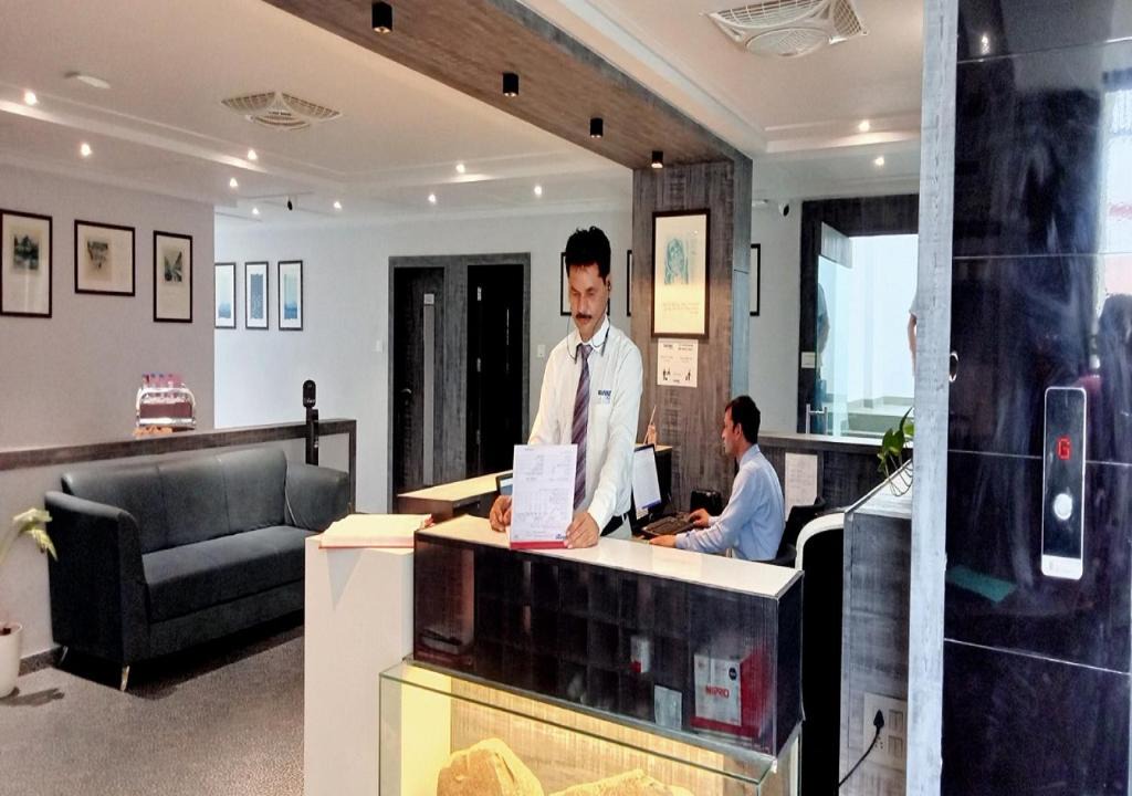 Junagadh Hotel | Hotel Raivat Inn Junagadh