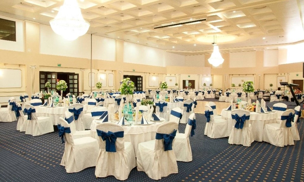 Botosani Hotel | Hotel Rapsodia City Center