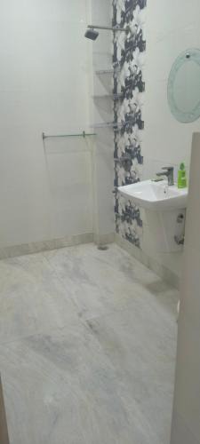 Noida Apartment | Hotel RD Palace