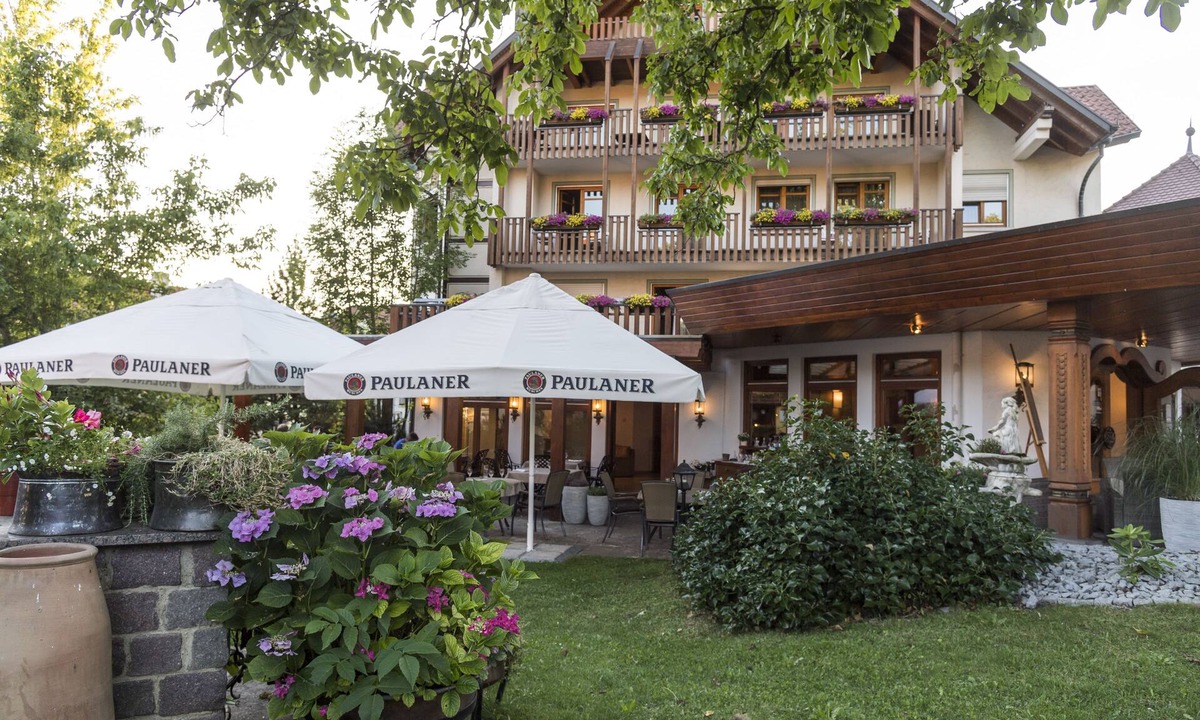 Donzdorf Hotel | Hotel & Restaurant Becher
