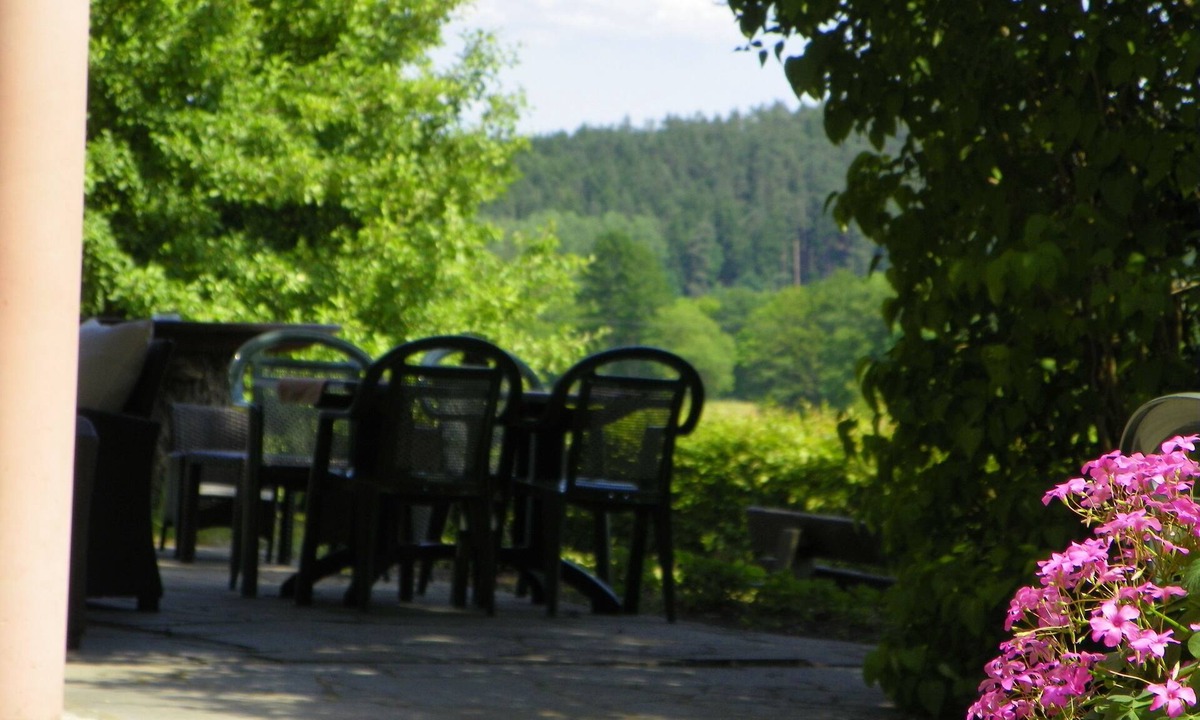 Burghaslach Hotel | Hotel-Restaurant Steigerwaldhaus
