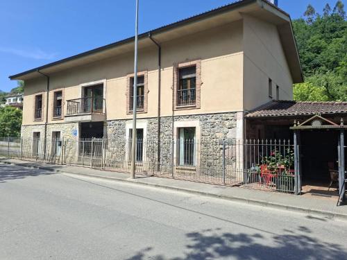 Arriondas Hotel | Hotel restaurante ribera del chicu