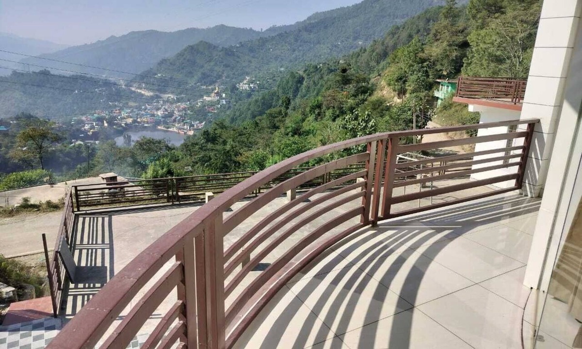 Rewalsar Hotel | HOTEL REWALSAR HEIGHTS