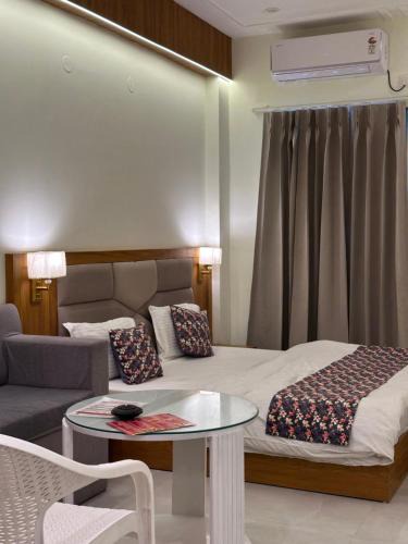Tapovan Hotel | Hotel Rishikesh Paradise - Your Private Slice of Paradise !