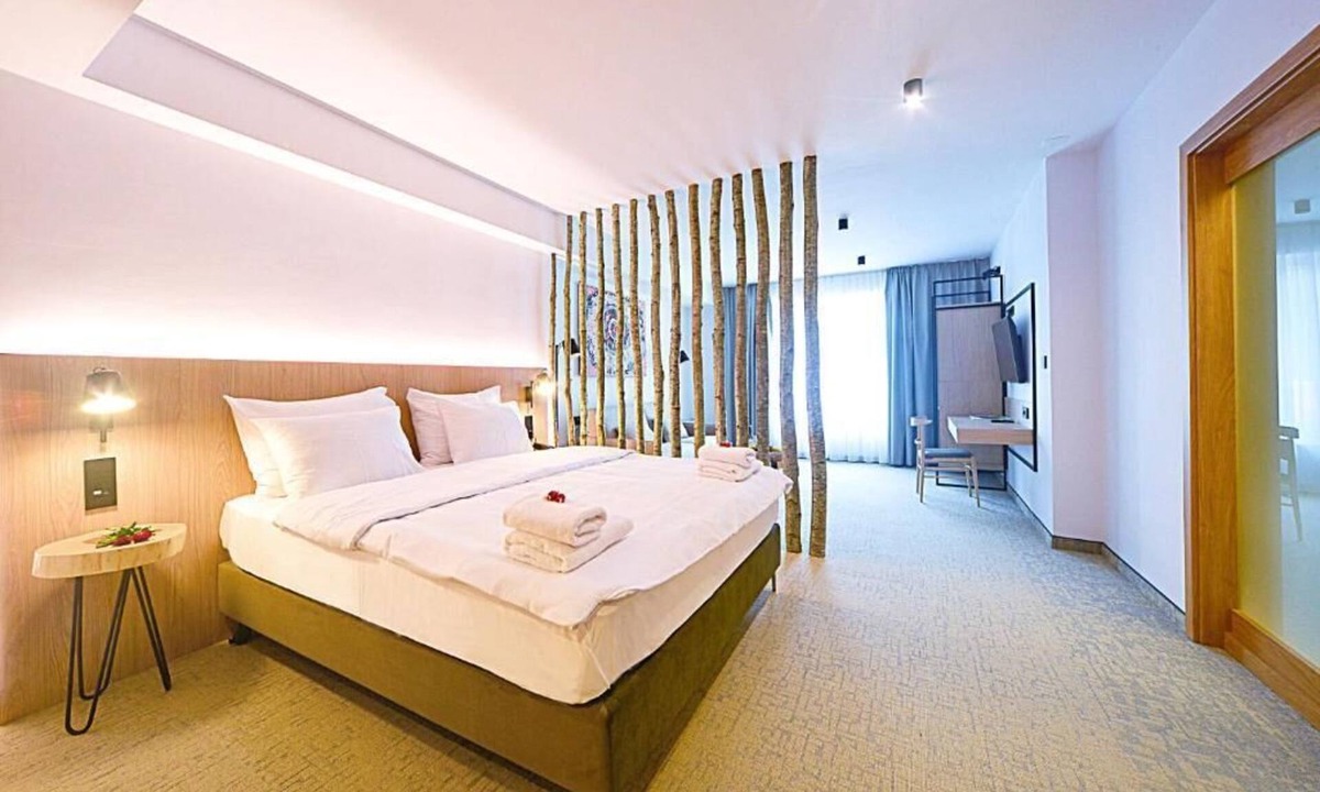 Delnice Hotel | Hotel Risnjak