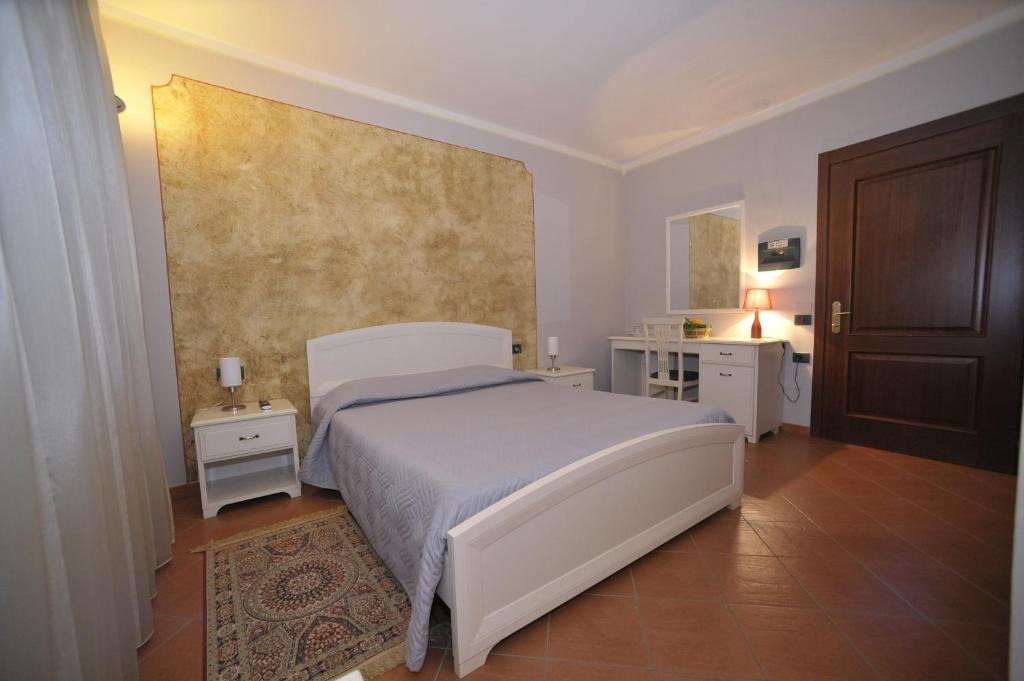 Montegrosso dʼAsti Hotel | Hotel Ristorante Borgovecchio