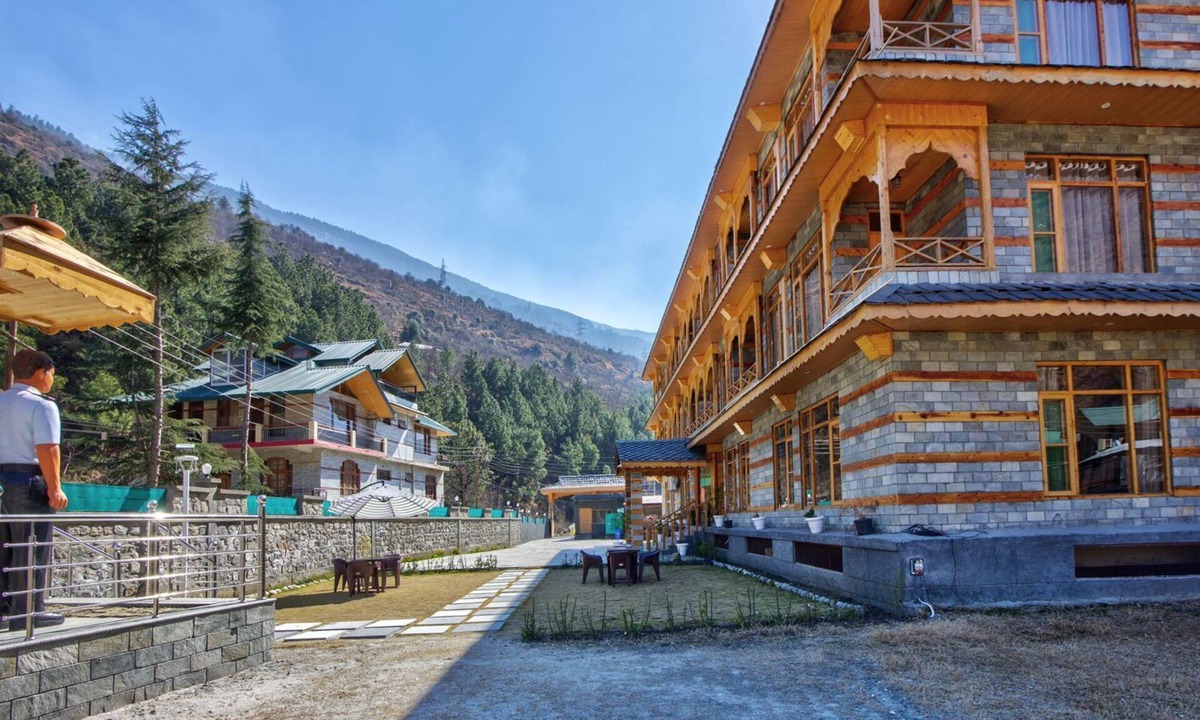 Mohal Hotel | Hotel Ritu Regency
