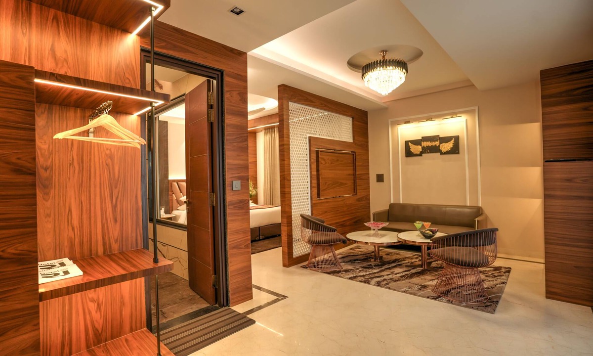 Knowledge Park III Hotel | Hotel Rj