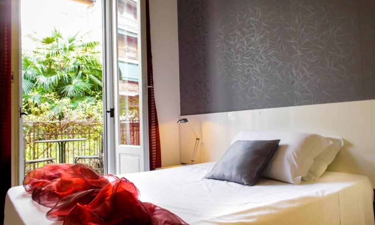 Porta Vittoria Hotel | Hotel RossoVino