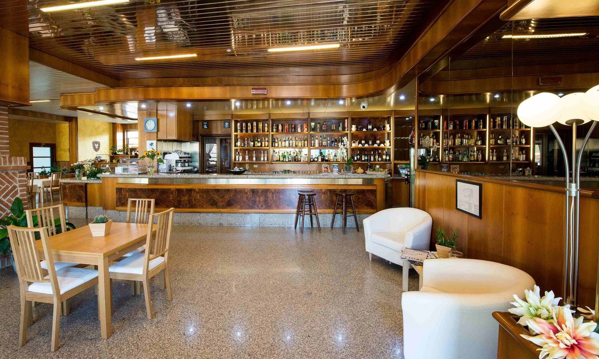 Roveleto Hotel | Hotel Route 9