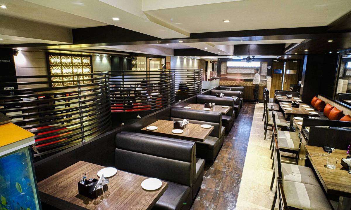 Thane Hotel | Hotel Royal Classic