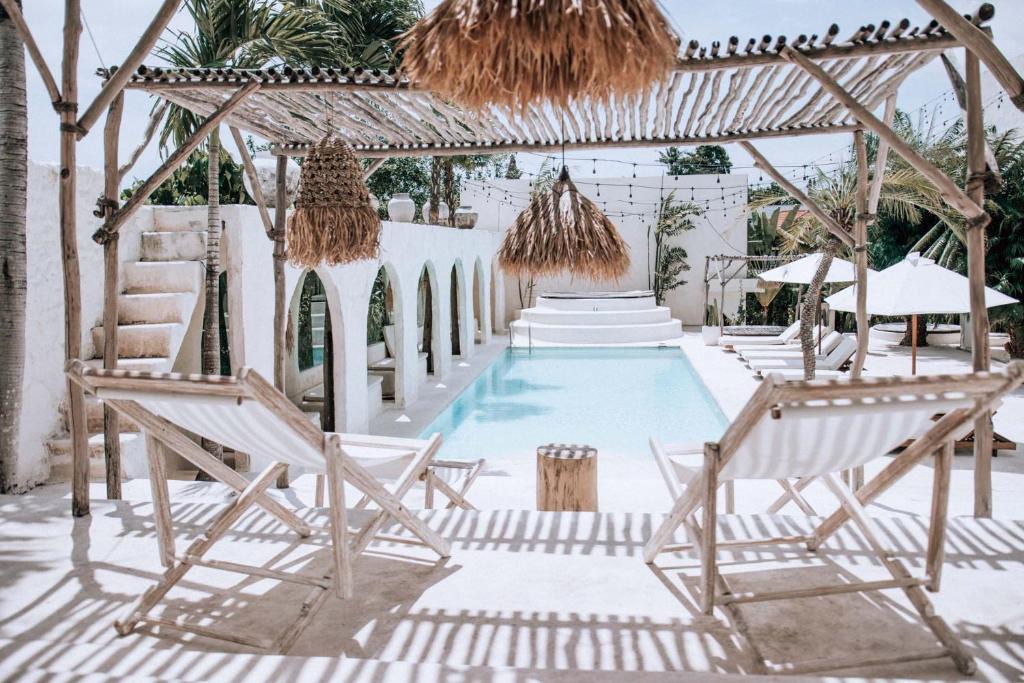 Padonan Hotel | Hotel Sages