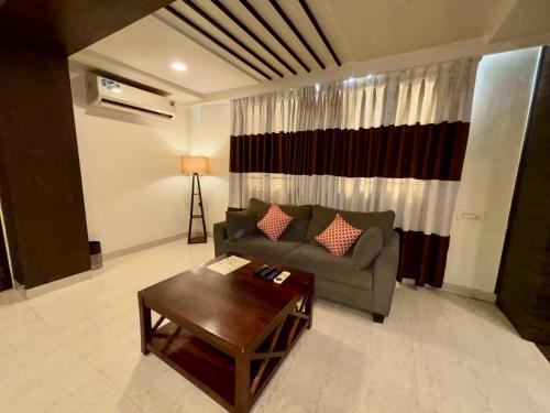 Vasai East Hotel | Hotel Sai Residency