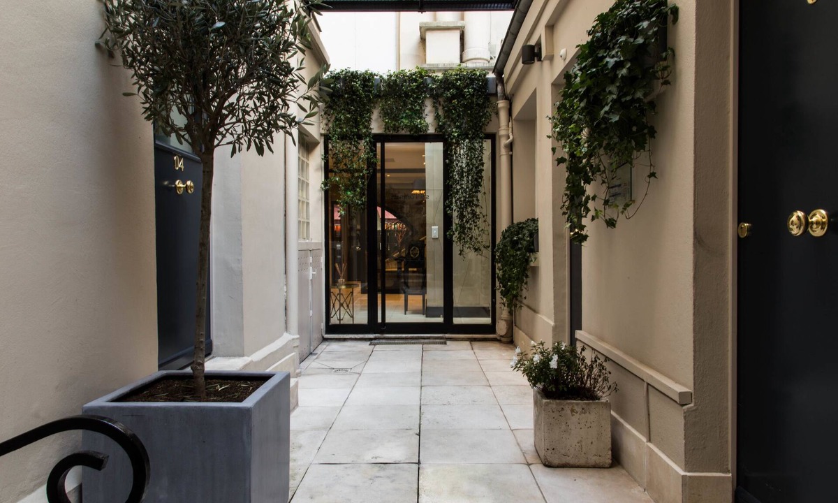 Saint-Thomas-d'Aquin Hotel | Hotel Saint Germain