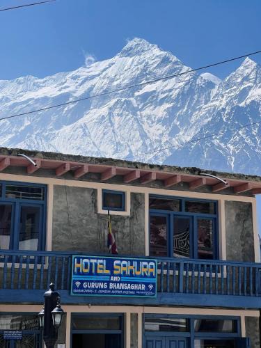Mustang Hotel | Hotel Sakura