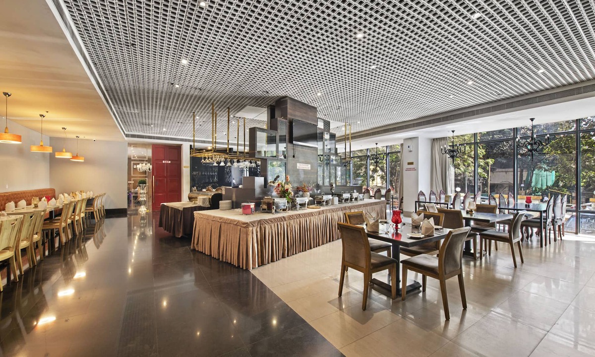 Thane West Hotel | Hotel Satkar Grande