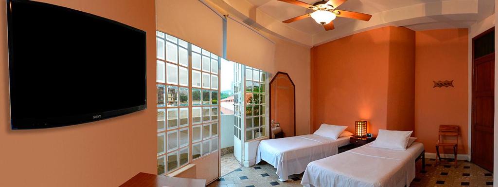 Cali Hotel | Hotel Savoy
