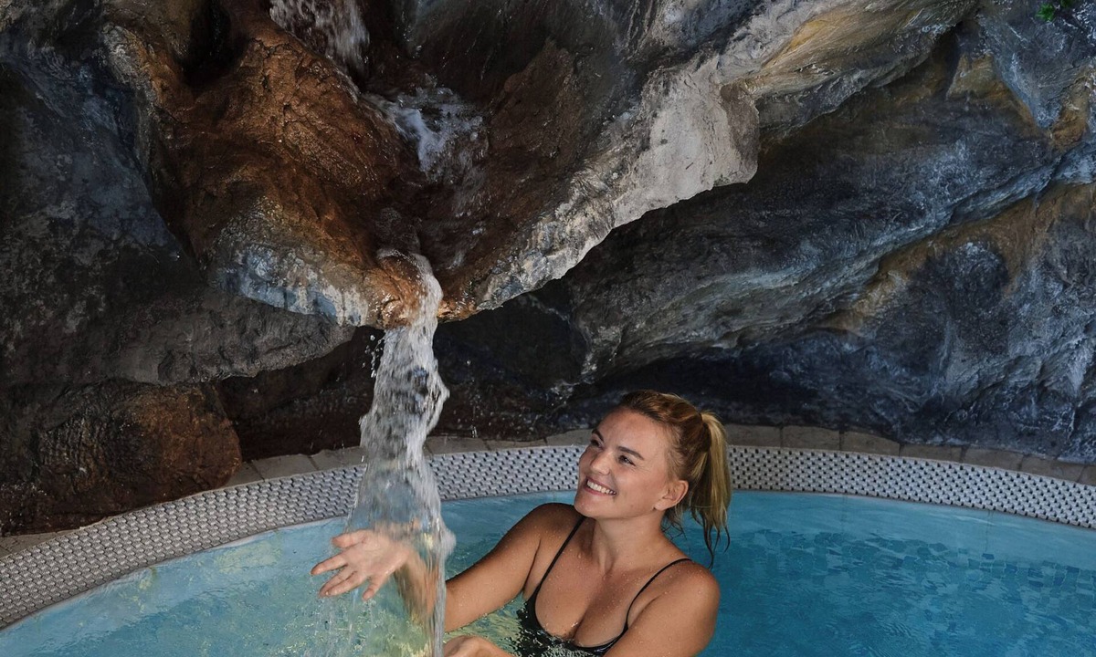 La Villa Hotel | Hotel Savoy