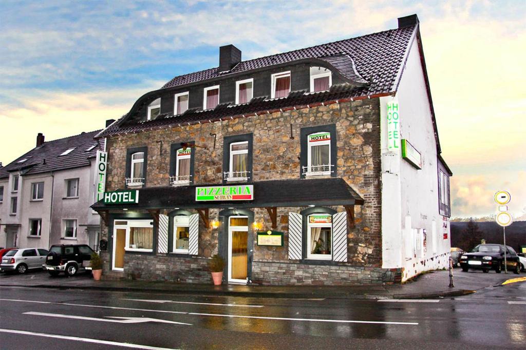 Eschweiler House | Hotel Schwan
