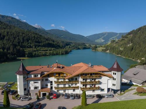 Monguelfo Hotel | Hotel Seehof