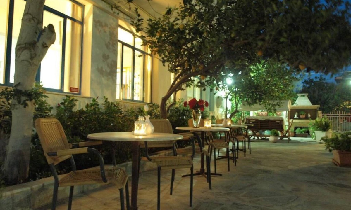 Livadi Hotel | HOTEL SERIFOS BEACH
