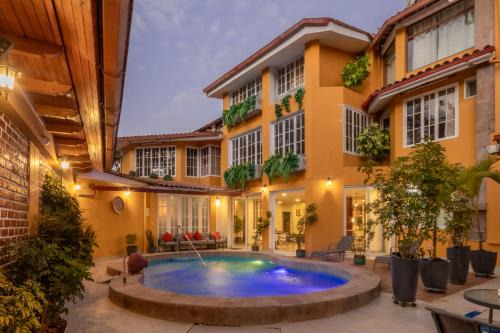 Banos del Inca Hotel | Hotel Serra Nova