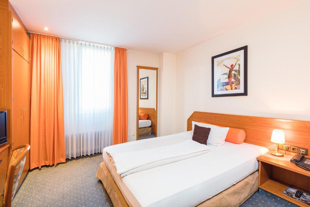 Ostheim Hotel | Hotel Servatius