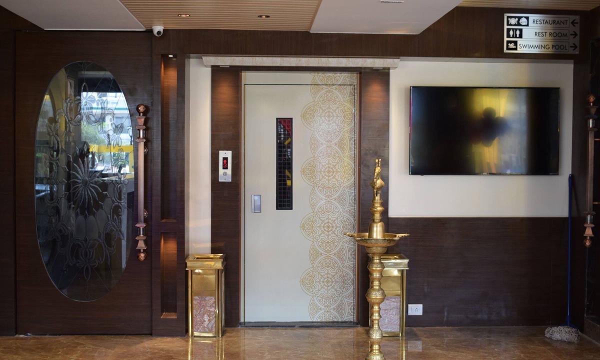 Nashik Hotel | Hotel Seven Sky
